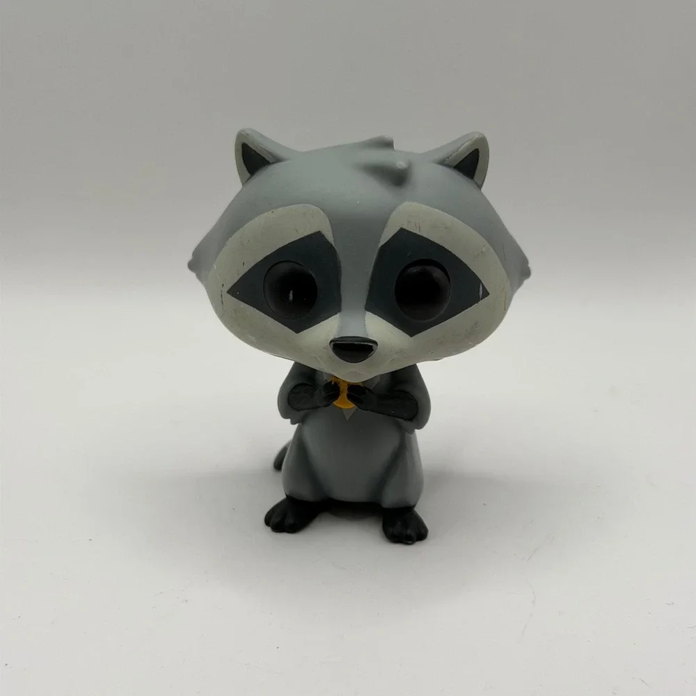 Disney Pocahontas Meeko Raccoon Vinyl Figure 3.25 Inch Collectible Toy